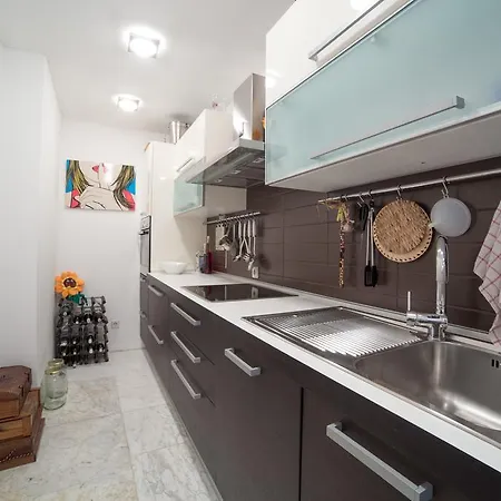 Style Apartment Split