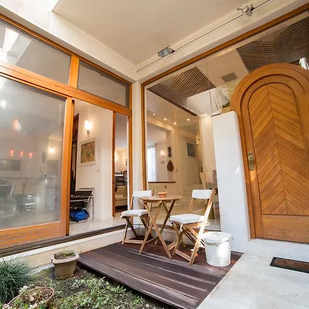 Apartment Style