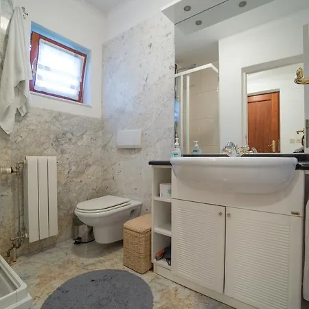 Apartment Style